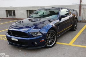 2012-11 - Cruising November 2012